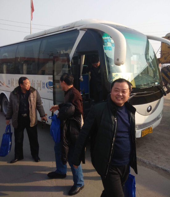 客户参观sb后抵达河南路友机械