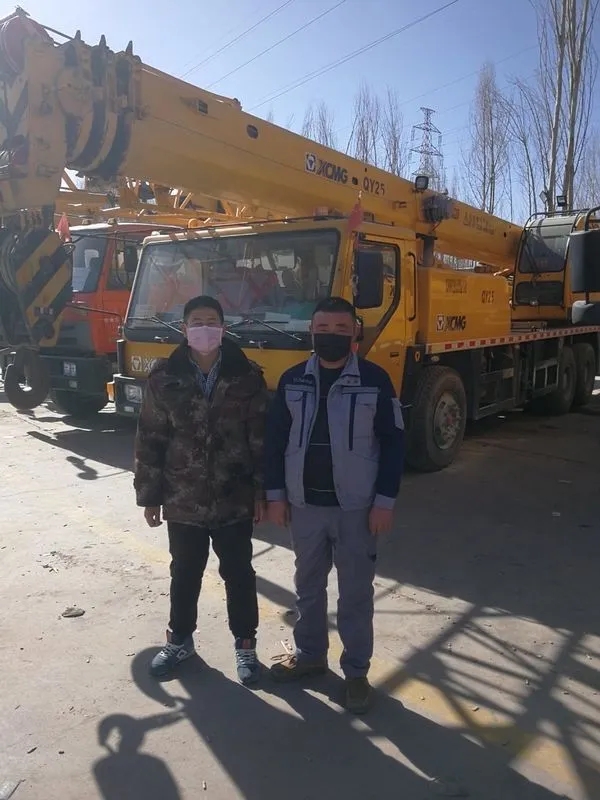 在西宁，sb服务工程师王闯毅走访客户，为客户提供施工服务保障！