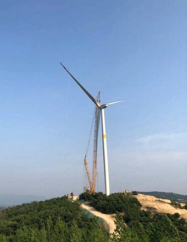 sbXGC11000起重机在驻马店沁阳施工 sbXGC11000起重机在驻马店沁阳施工
