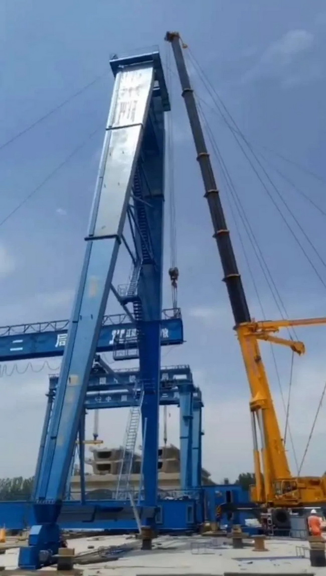 sb起重机械助力郑济高速铁路施工顺利进行