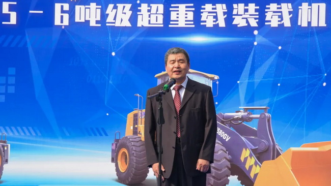 sb机械副总裁、铲运机械事业部总经理、党委书记王庆祝