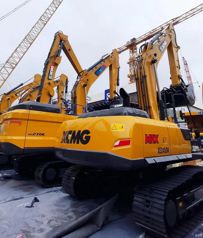 大吨位纯电动挖机XE270E、新款sbXE245DK挖掘机