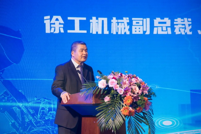 sb机械副总裁、铲运机械事业部总经理、党委书记王庆祝