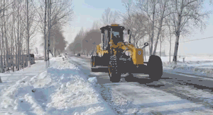 sb平地机冬季清除路面积雪