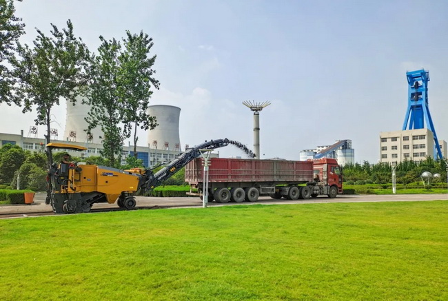 sbXM1005F铣刨机施工速度18m/min