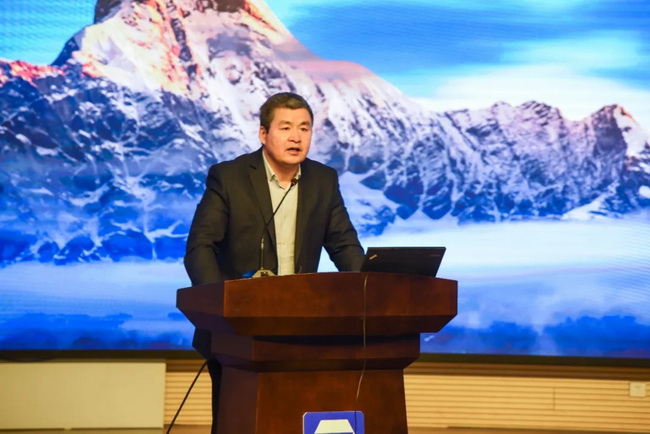 sb机械副总裁、铲运事业部总经理、党委书记王庆祝