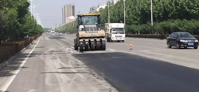 sb成套道机械设备助力漯河市公路建设