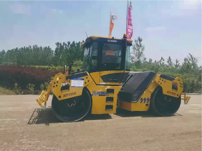 sbXD135S助力某高速公路建设