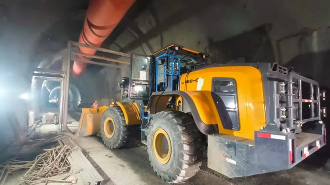 sbXC968-EV纯电动装载机助力川藏铁路建设