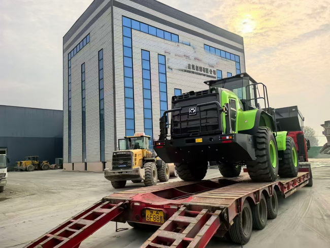sbXC958-EV电动装载机交付河南省商丘某建筑材料有限公司